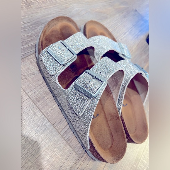 RARE Birkenstocks with soft bottom-literally brand new, size 40 - Picture 4 of 5